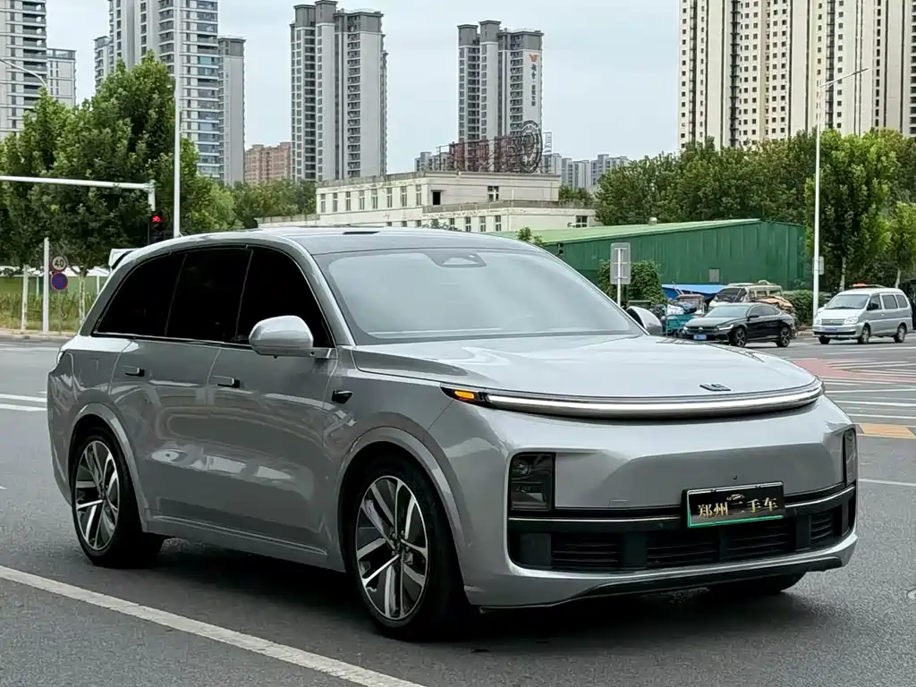 Li Auto Li L8 — миниатюра 3