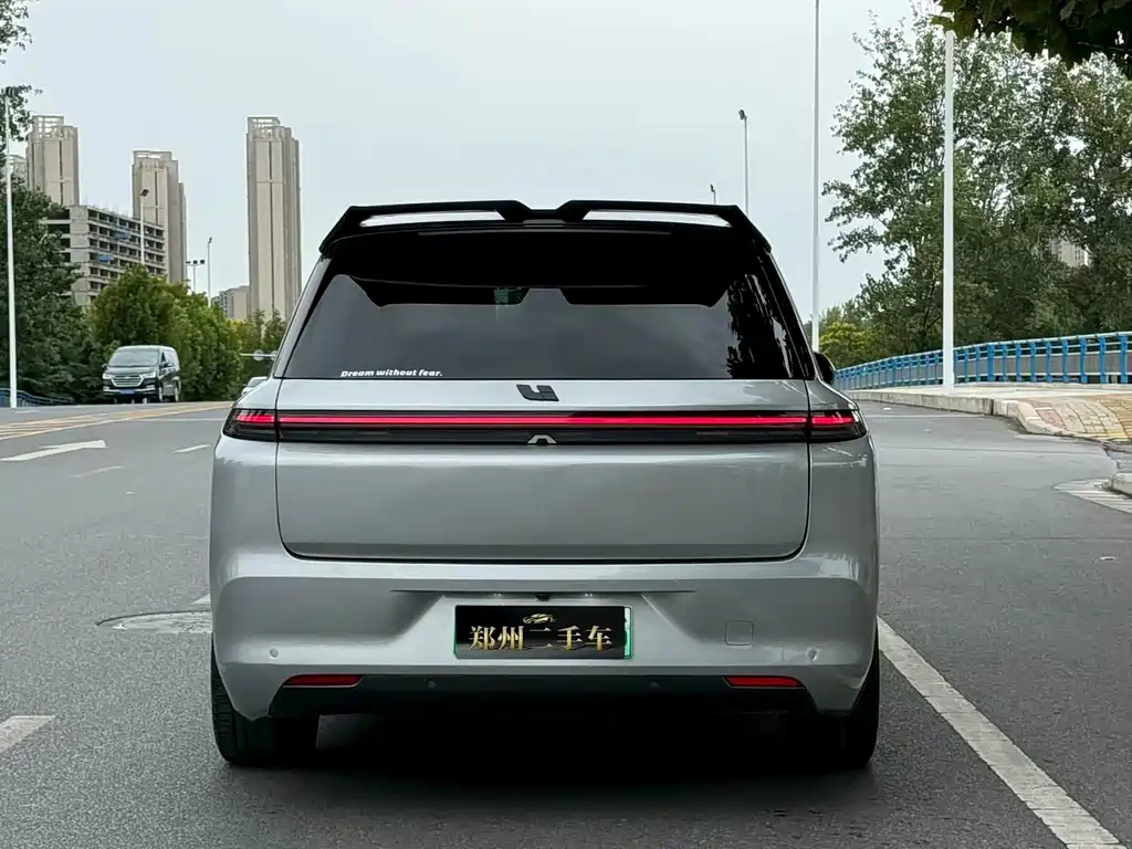 Li Auto Li L8 — миниатюра 19