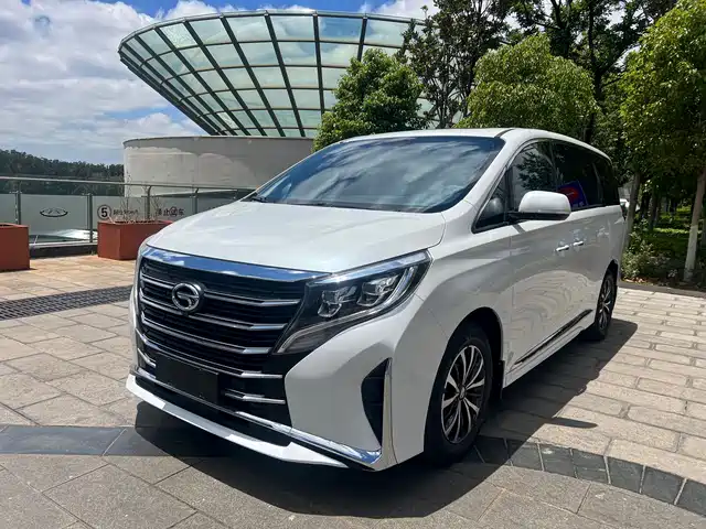 2023 GAC GN8