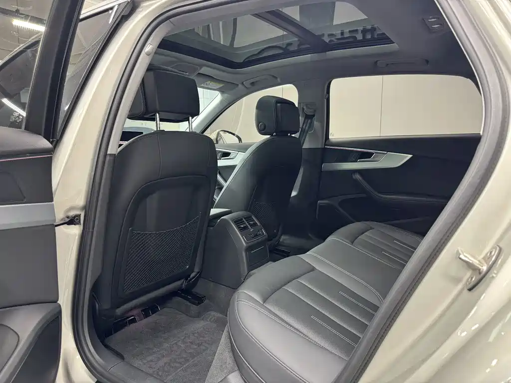 Audi A4L — миниатюра 12