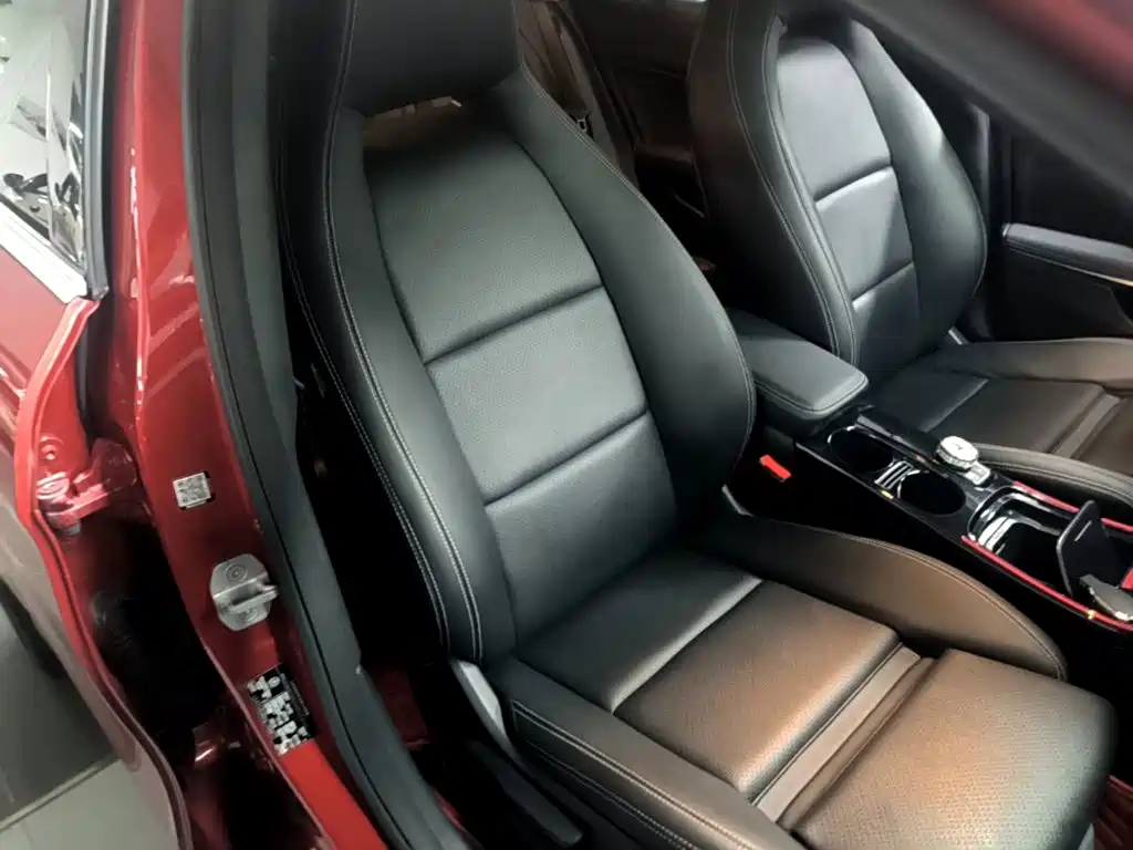 Mercedes-Benz GLA — миниатюра 25