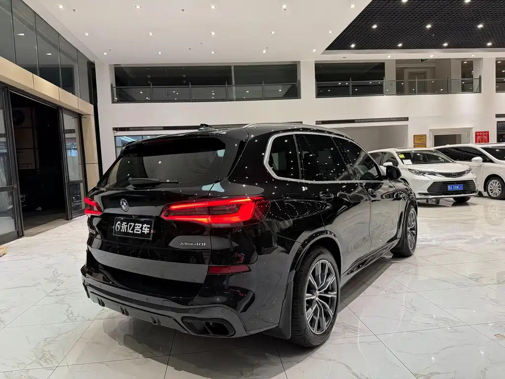 BMW X5 (Import) — миниатюра 10