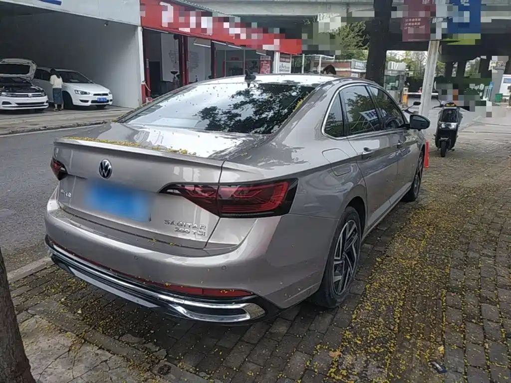 Volkswagen Sagitar — миниатюра 7