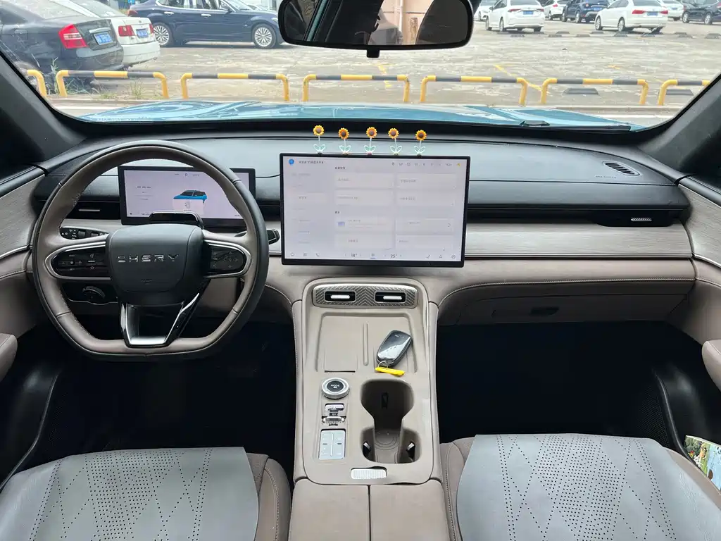 Chery Tiggo 8 PLUS C-DM — миниатюра 5
