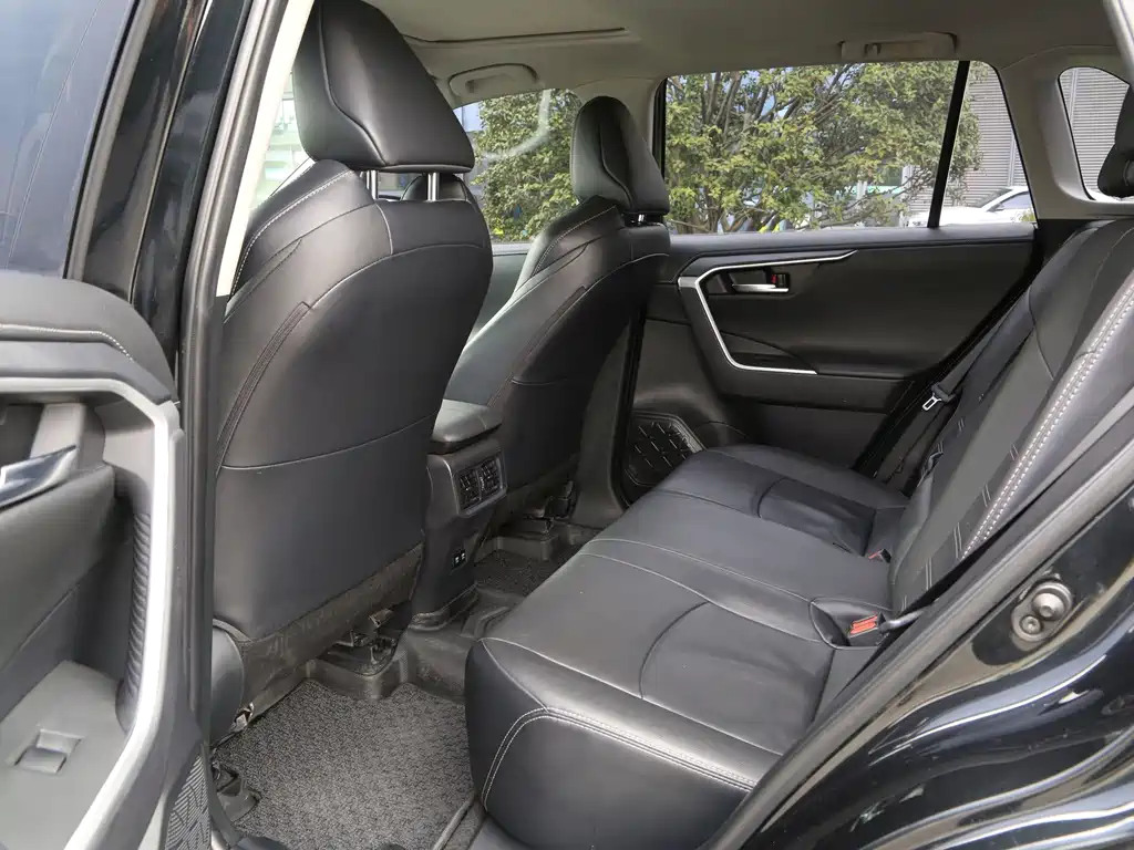 Toyota Wildlander — миниатюра 15