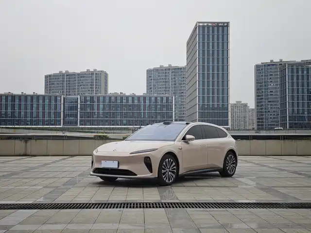 2025 Nio ET5