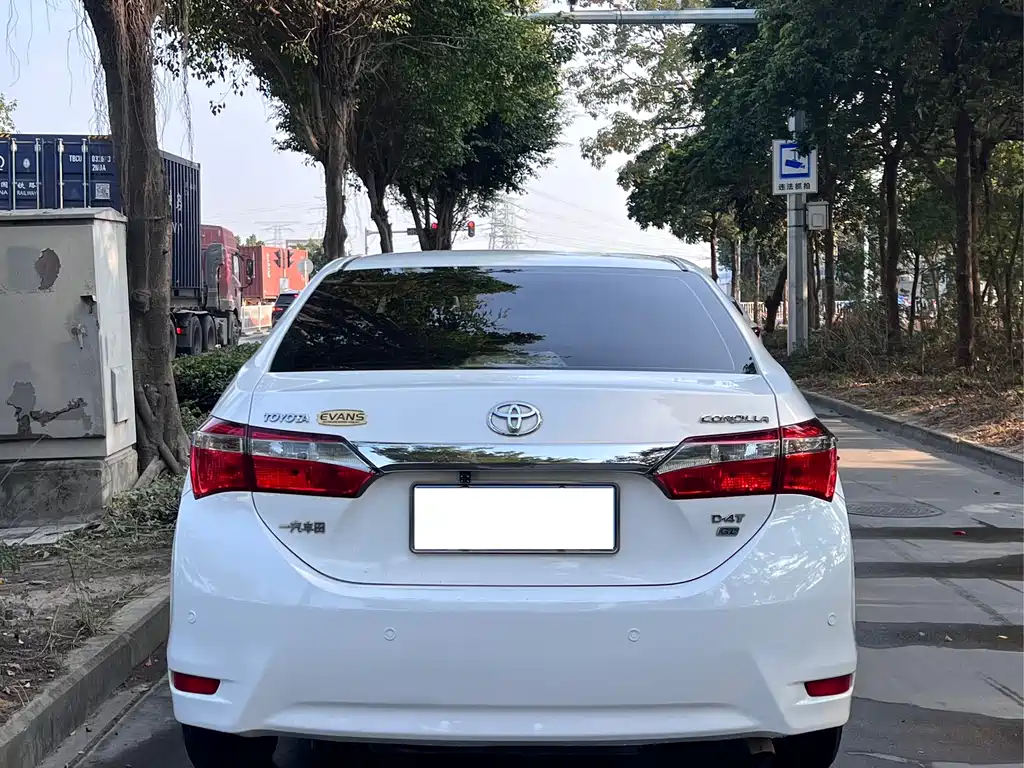 TOYOTA COROLLA