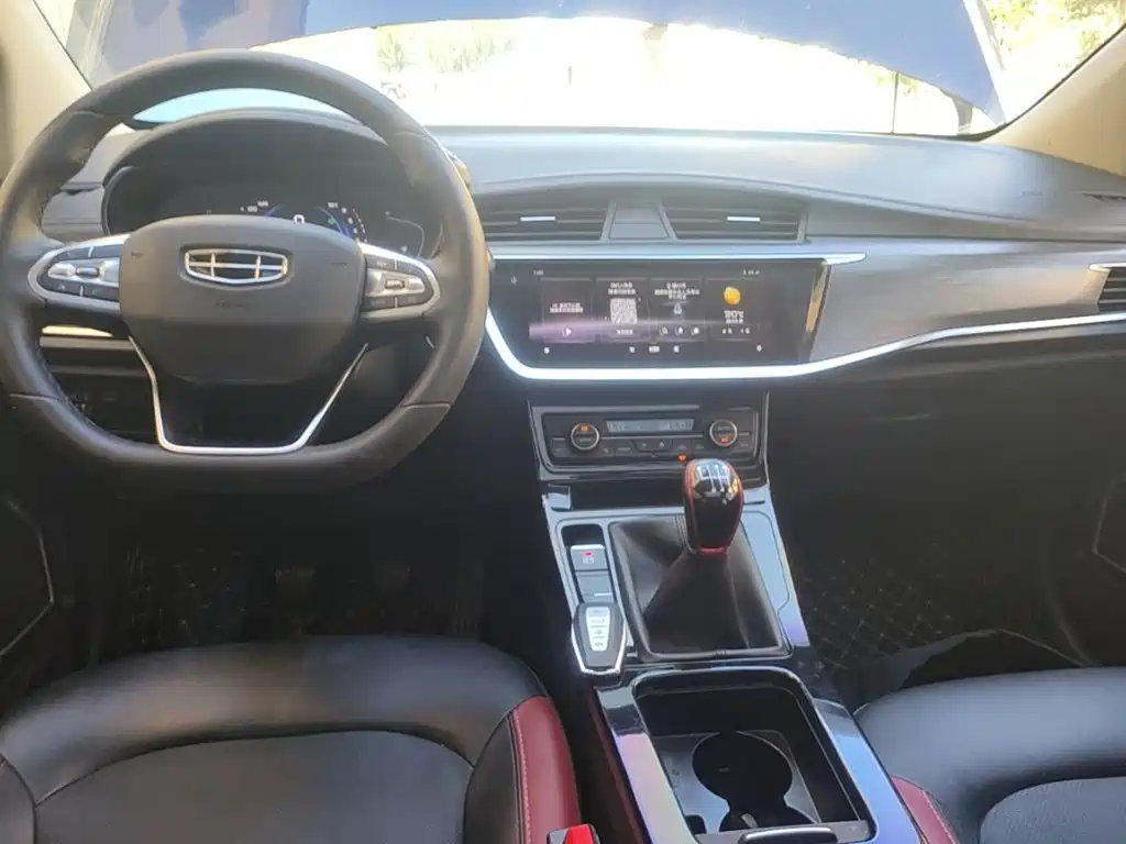 Geely Emgrand GS — миниатюра 10