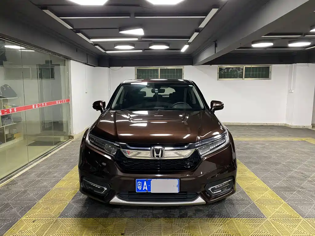 Honda Avancier — миниатюра 2