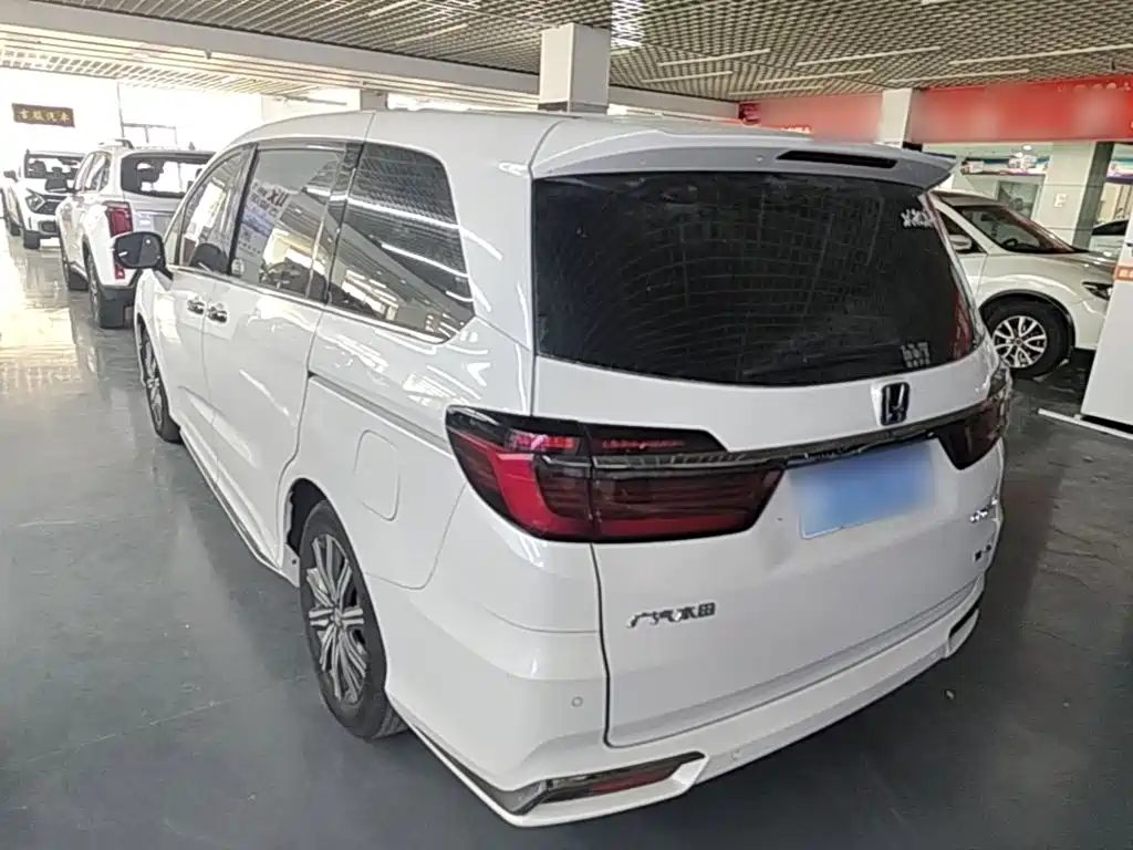 Honda Odyssey — миниатюра 5