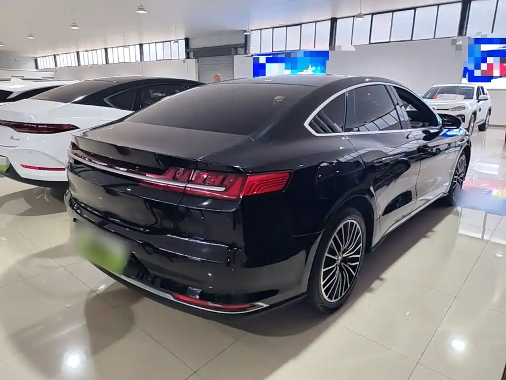 BYD Han — миниатюра 7