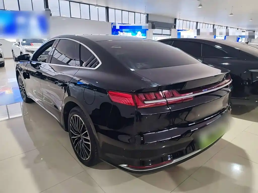BYD Han — миниатюра 5
