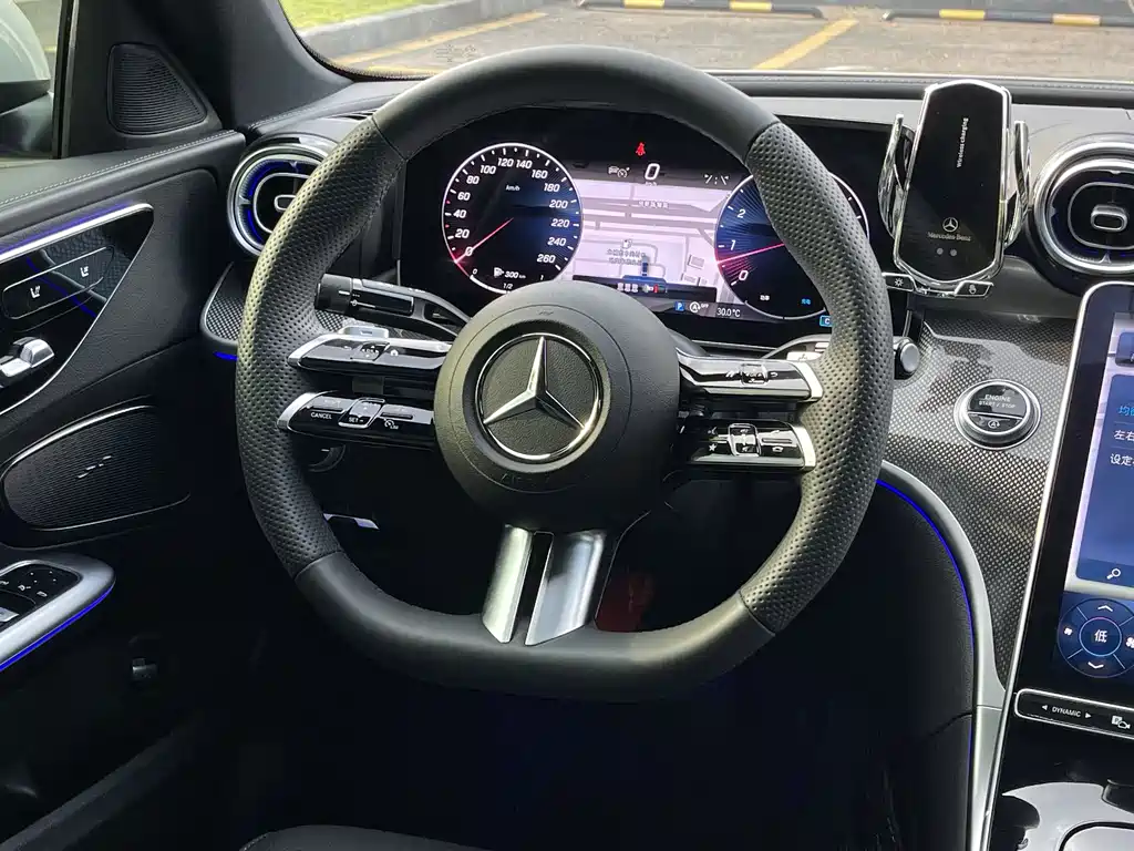 Mercedes-Benz C-Class — миниатюра 18