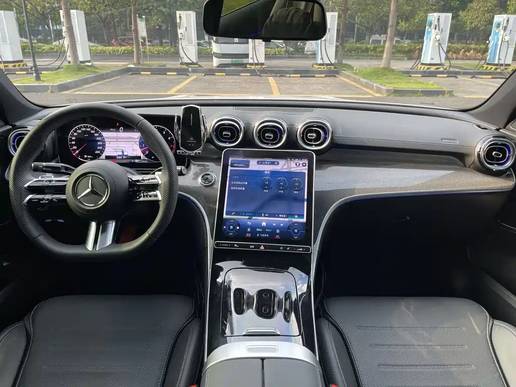 Mercedes-Benz C-Class — миниатюра 19