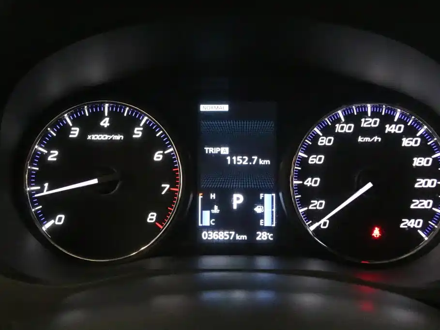 Mitsubishi Outlander — миниатюра 7