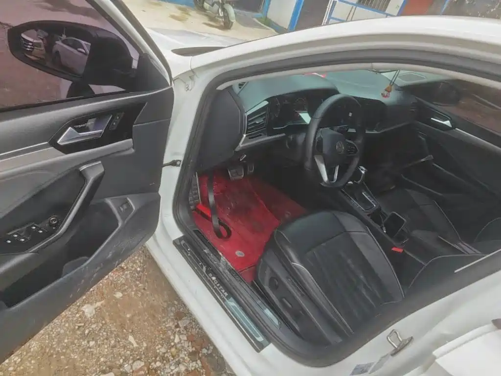 Volkswagen Sagitar — миниатюра 16