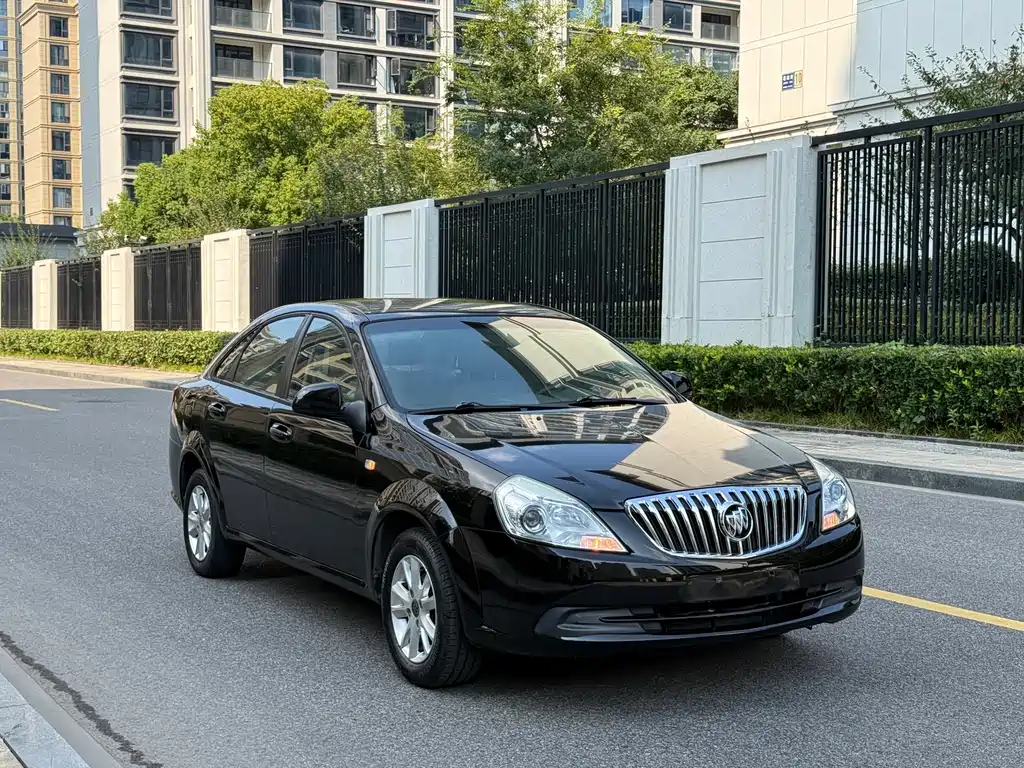 Buick Excelle — миниатюра 3