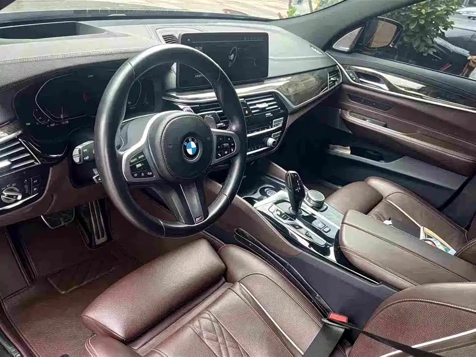 BMW 6 Series GT — миниатюра 4