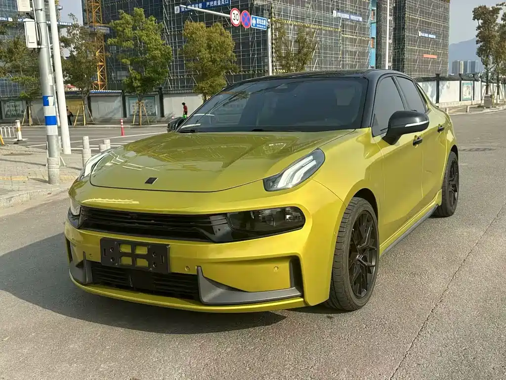 Lynk & Co 03 2020