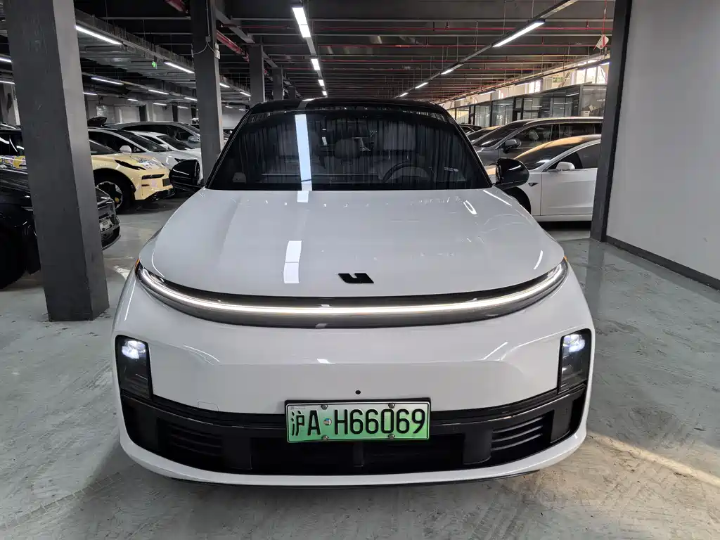 Li Auto Li L7 2023