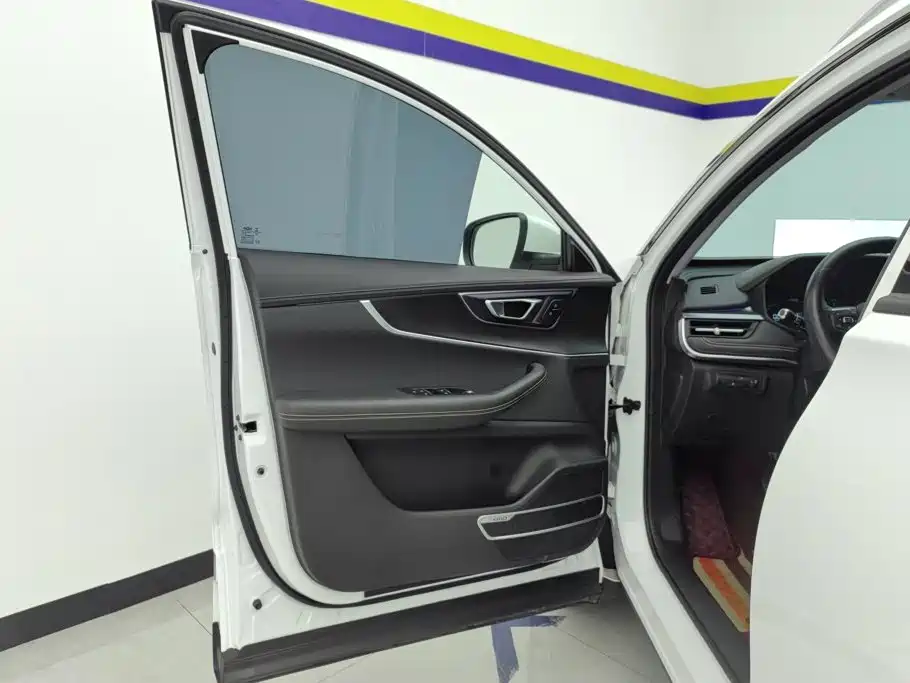 Chery Tiggo 8 — миниатюра 7