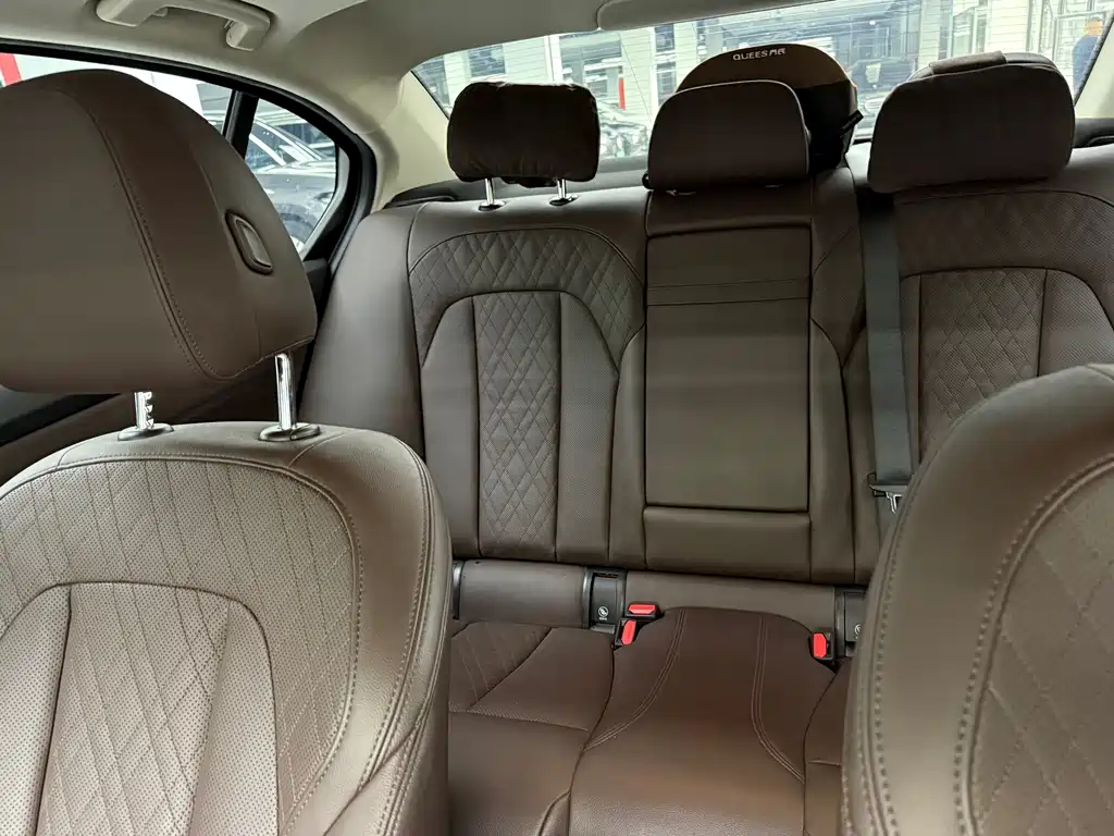 BMW i3 — миниатюра 10