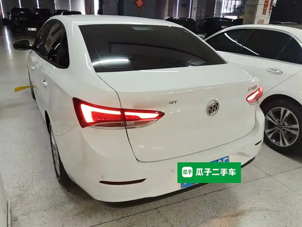 Buick Excelle — миниатюра 5