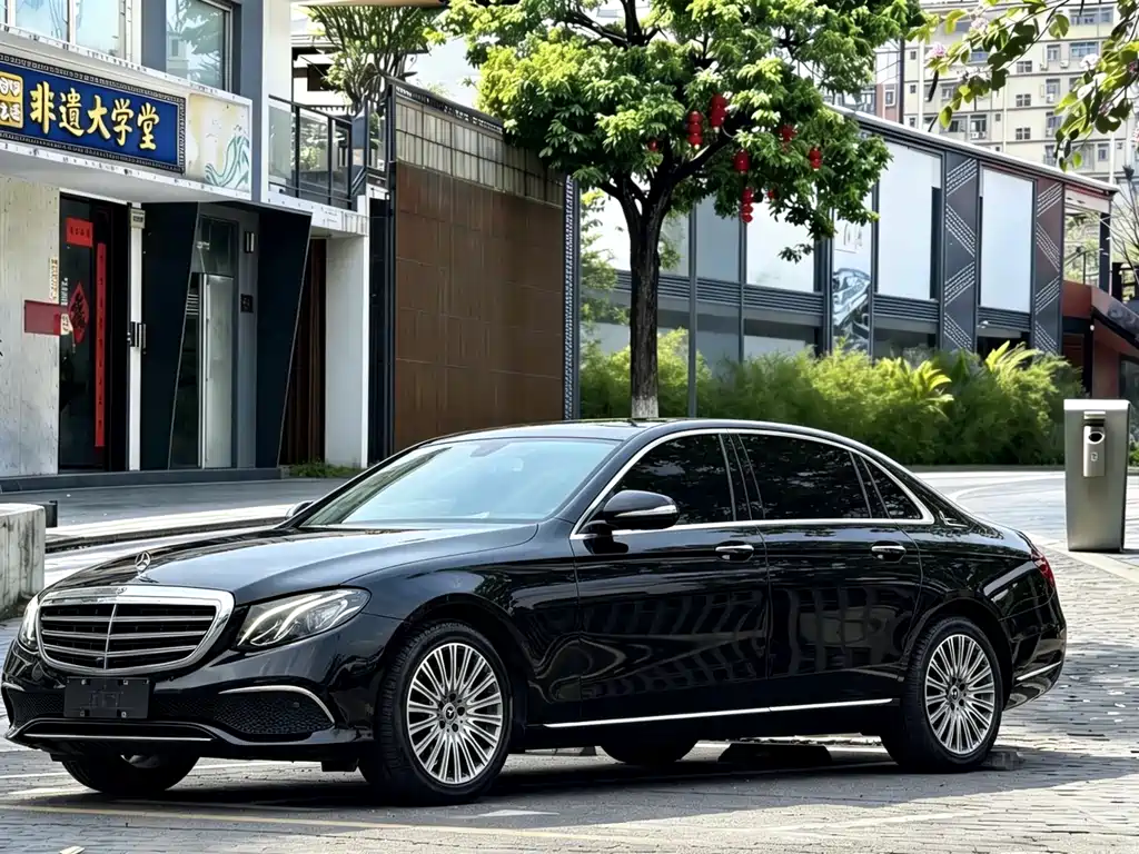 Mercedes-Benz E-Class 2018
