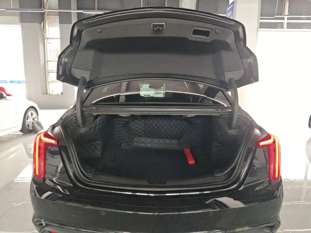 Cadillac CT5 — миниатюра 19