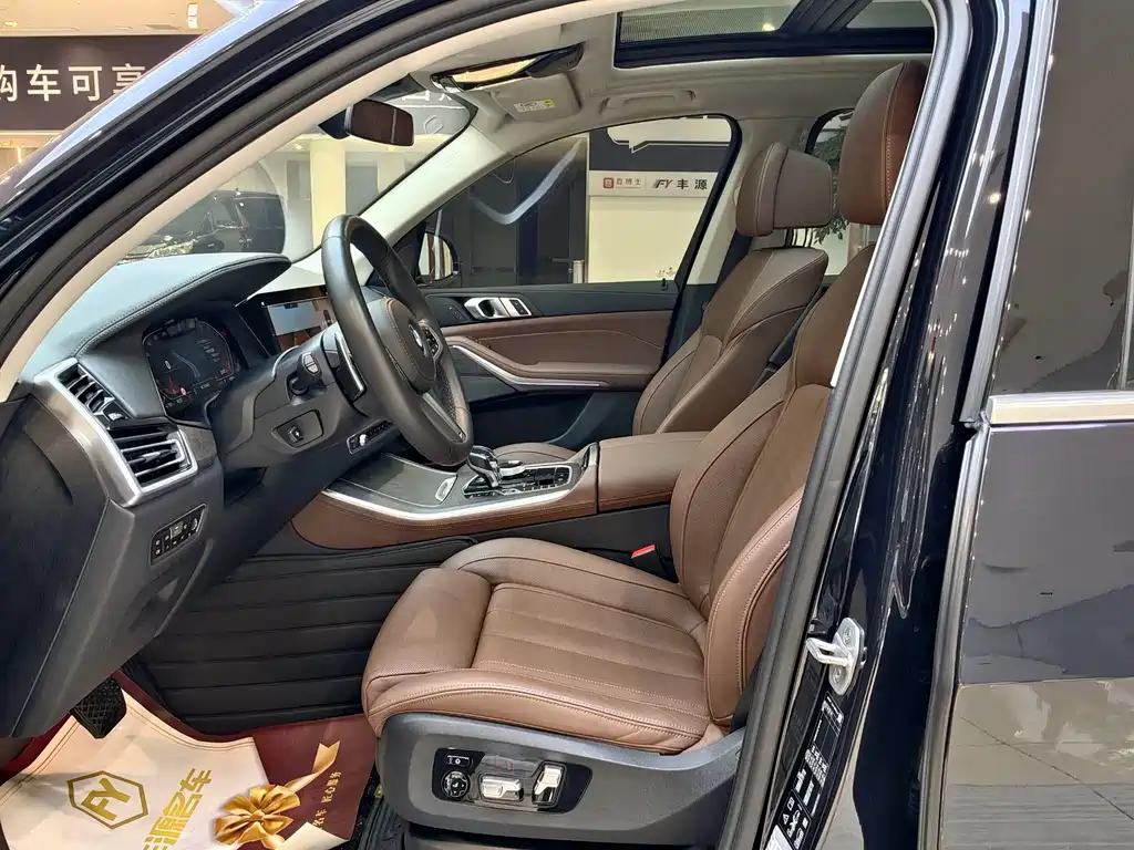 BMW X5 2020 xDrive40i Premium M Sport