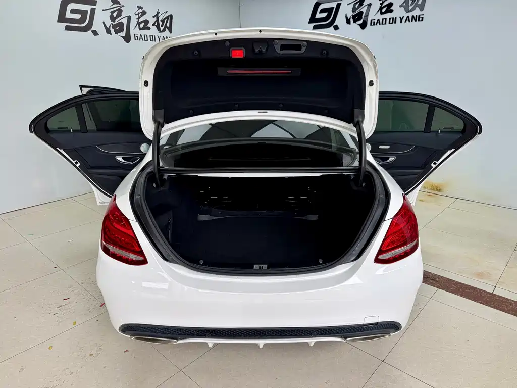 Mercedes-Benz C-Class — миниатюра 19