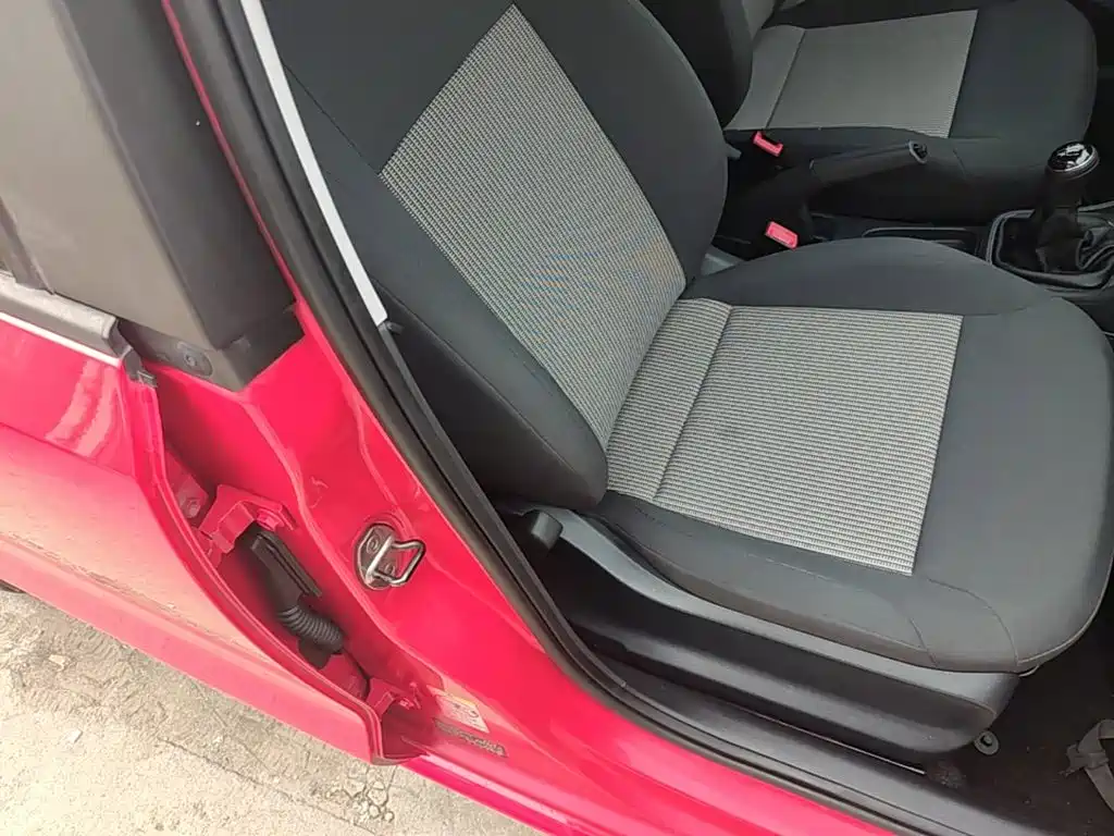 Volkswagen Polo — миниатюра 25