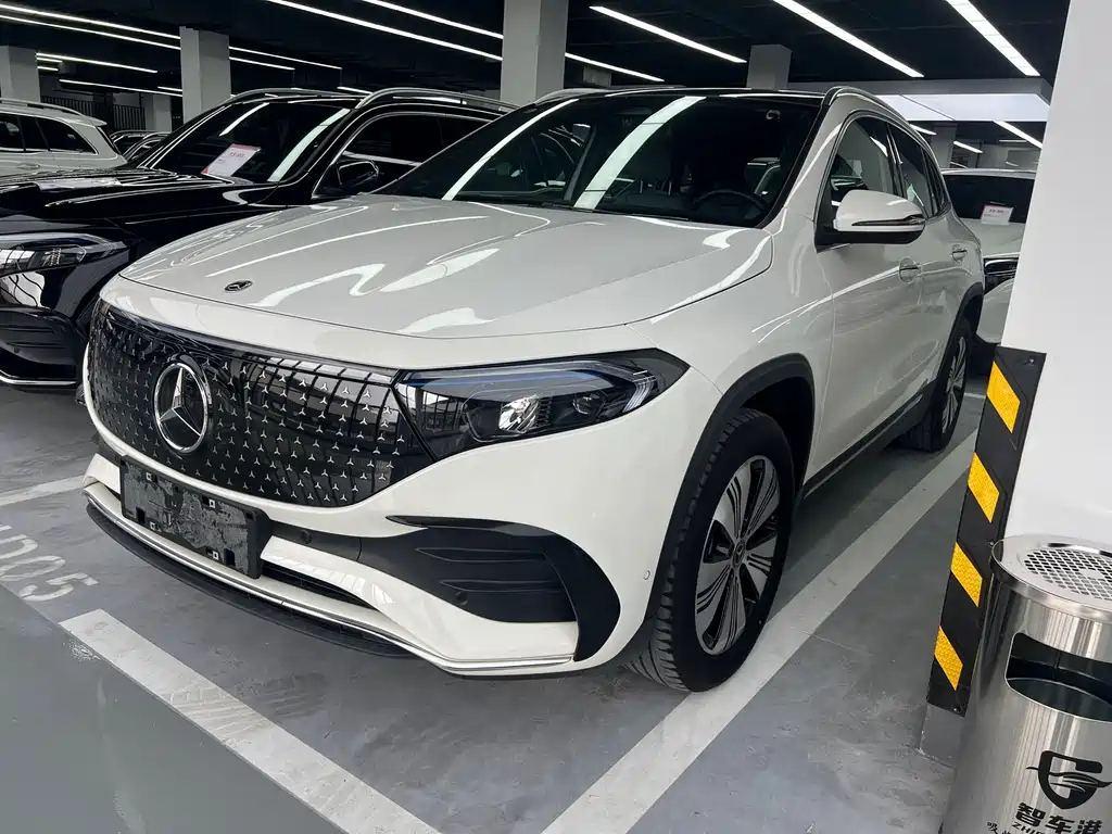 Mercedes-Benz EQA