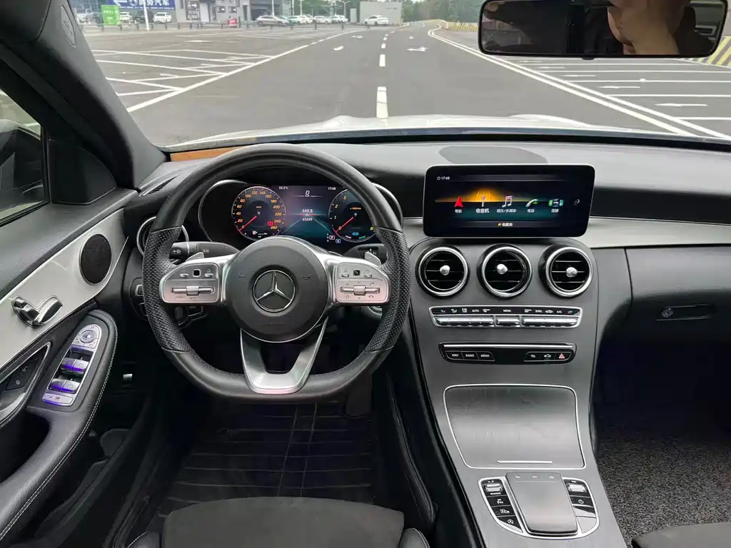 Mercedes-Benz C-Class — миниатюра 5