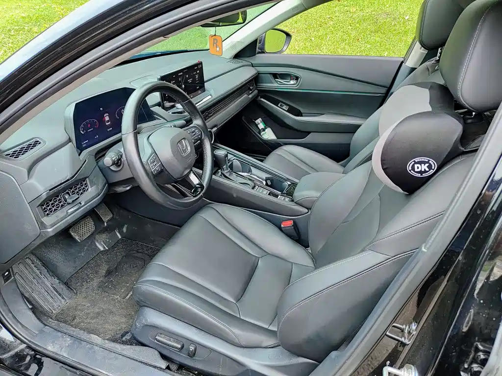 Honda Accord — миниатюра 7