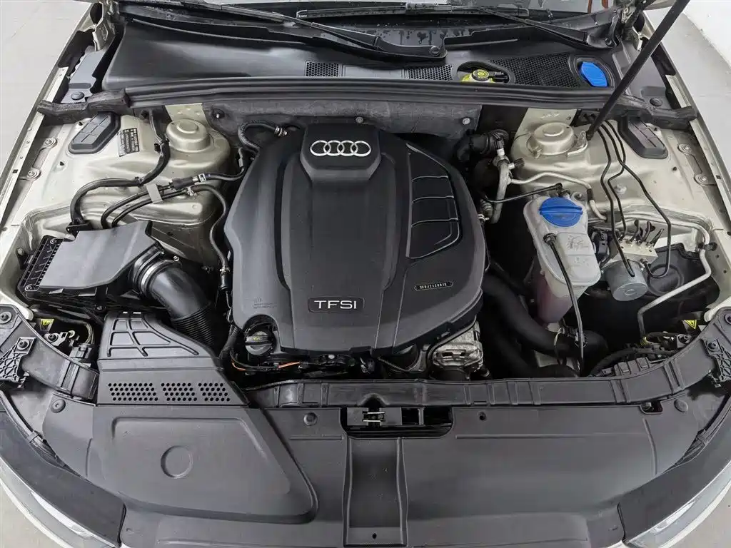 Audi A4L 2016 35 TFSI AT