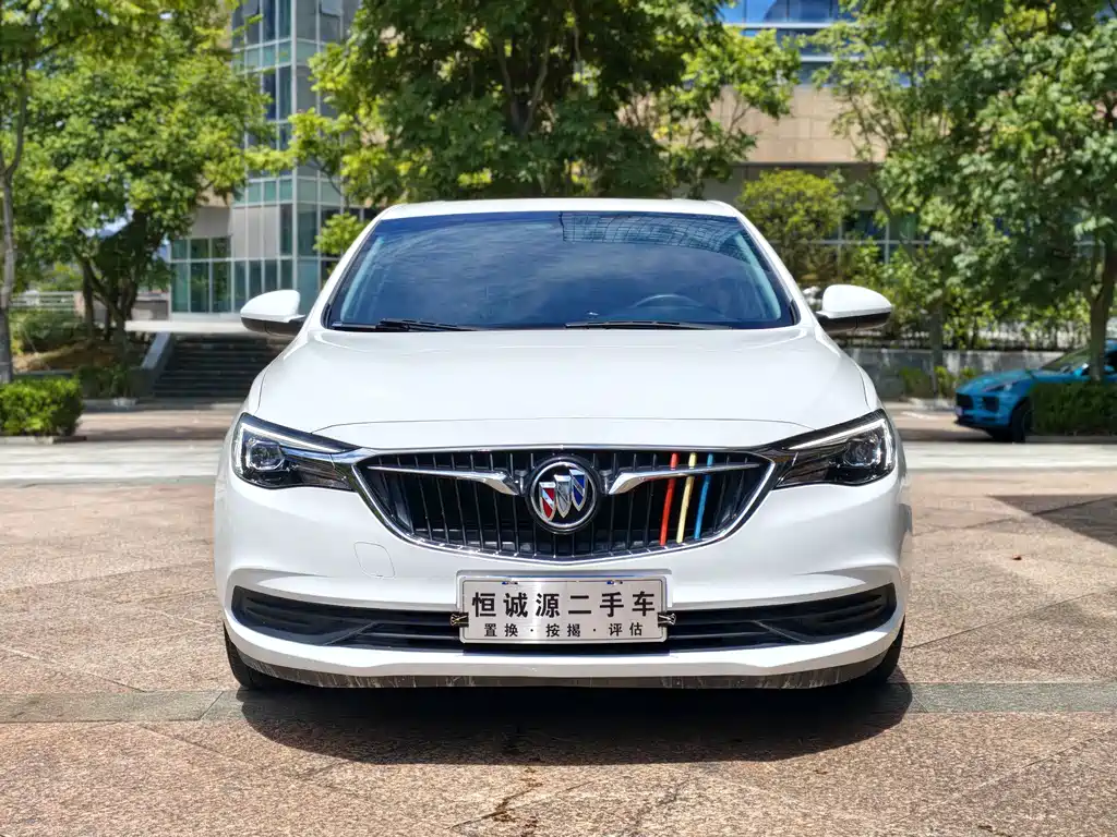 Buick Excelle — миниатюра 2