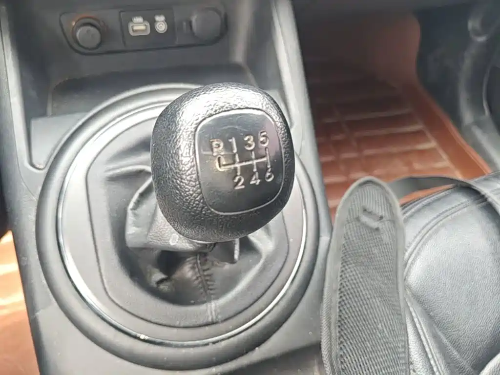 Kia Sportage — миниатюра 14