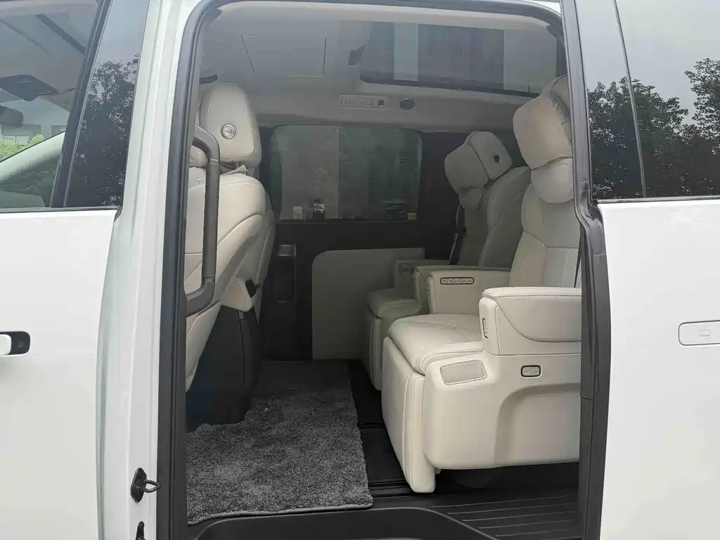 Li Auto Li MEGA — миниатюра 6