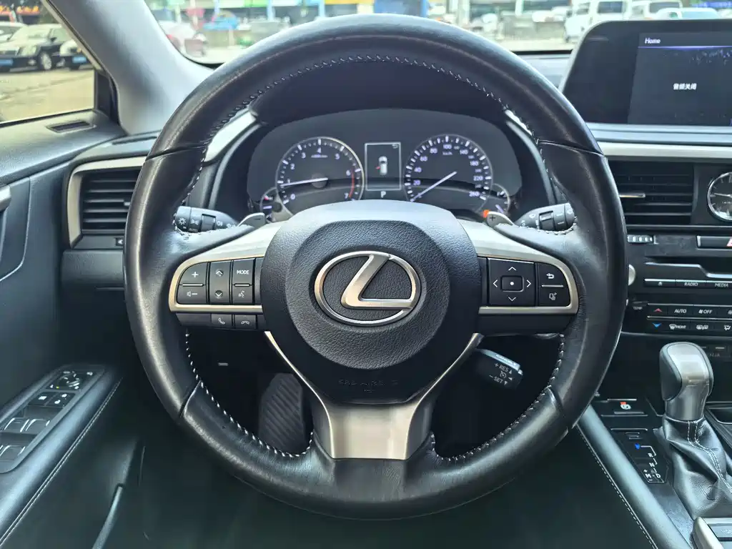 Lexus RX — миниатюра 12