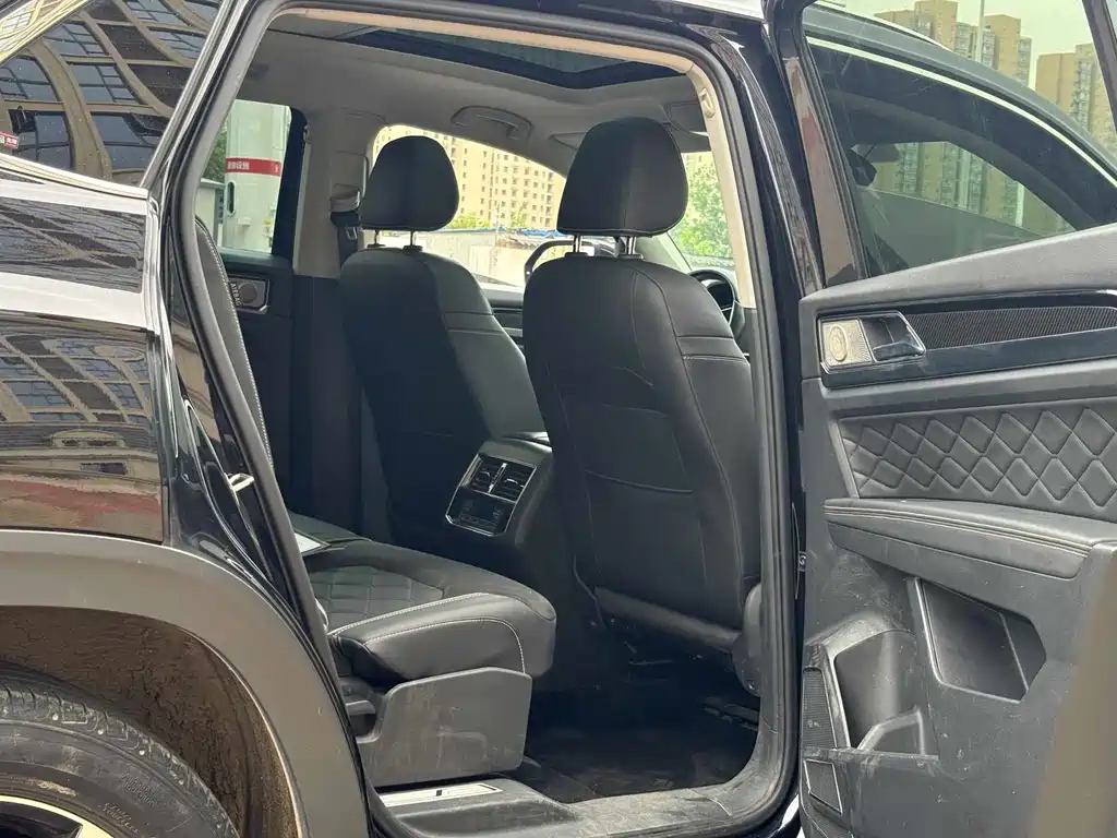 Volkswagen Teramont — миниатюра 27