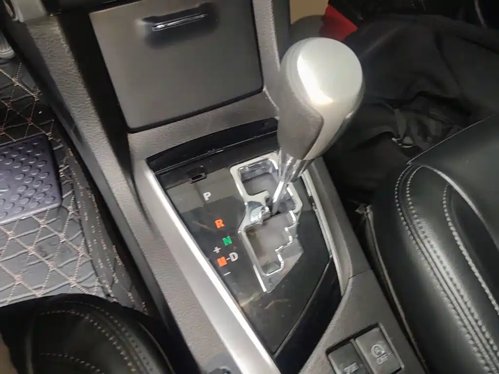 Toyota Corolla — миниатюра 14