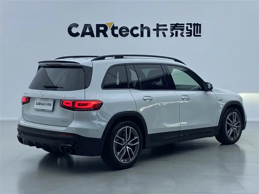 MERCEDES-BENZ  GLB AMG