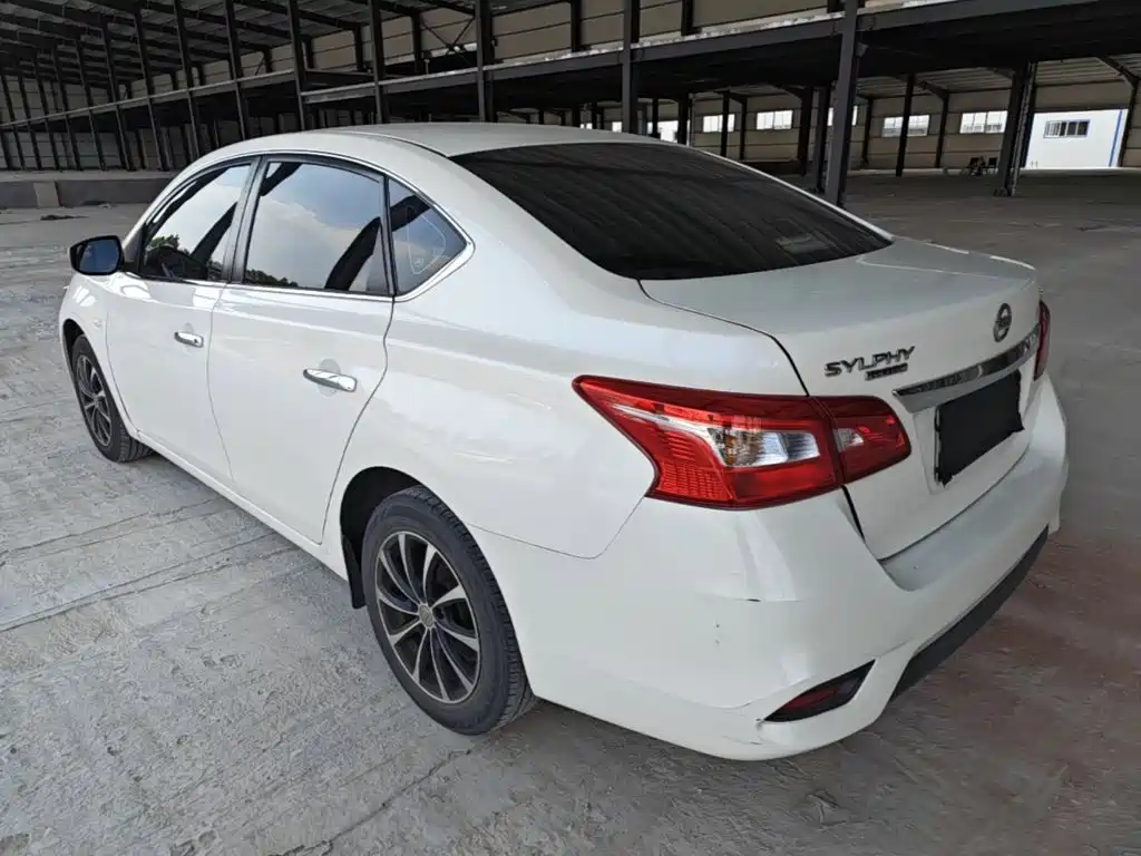 Nissan Sylphy — миниатюра 5