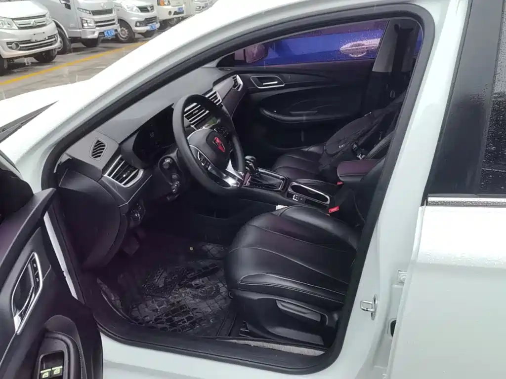 Roewe i5 — миниатюра 15