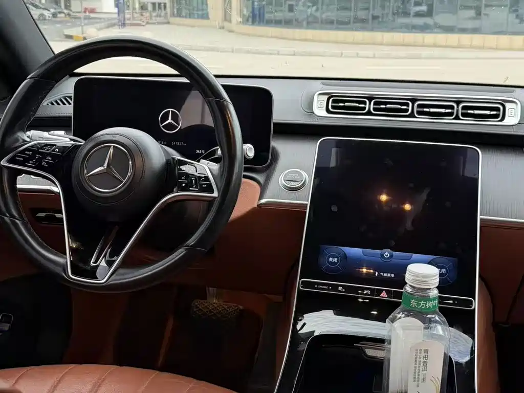 Mercedes-Benz S-Class — миниатюра 9