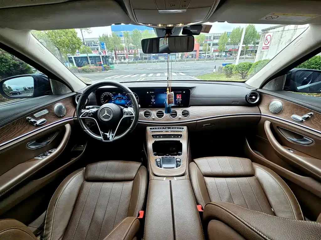 Mercedes-Benz E-Class E 2021 E 260 L Sport