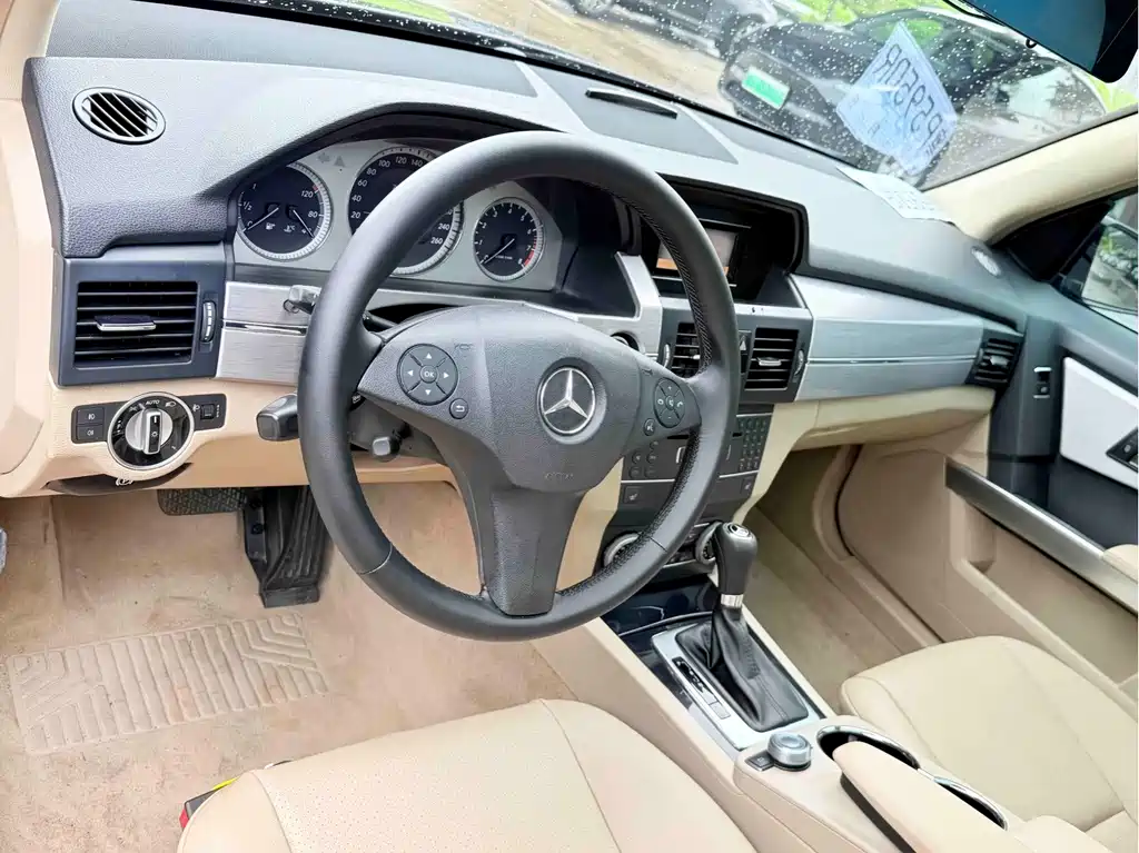 Mercedes-Benz GLK-Class — миниатюра 11