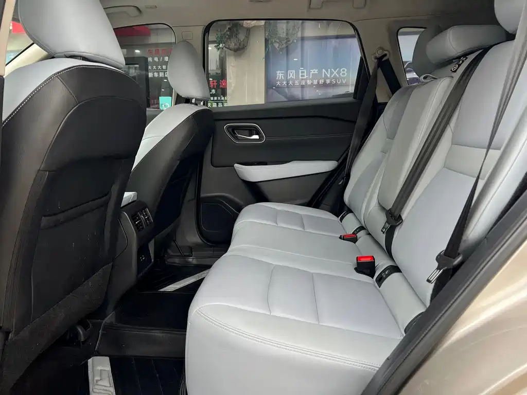 Nissan X-Trail — миниатюра 14