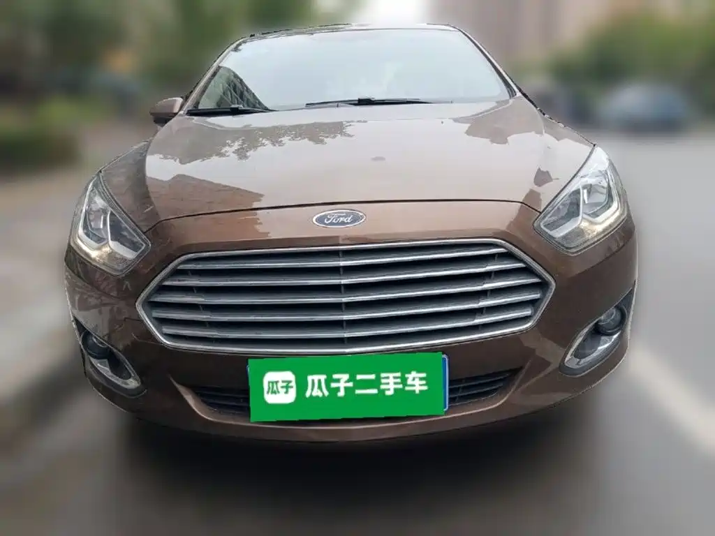 Ford Escort — миниатюра 2